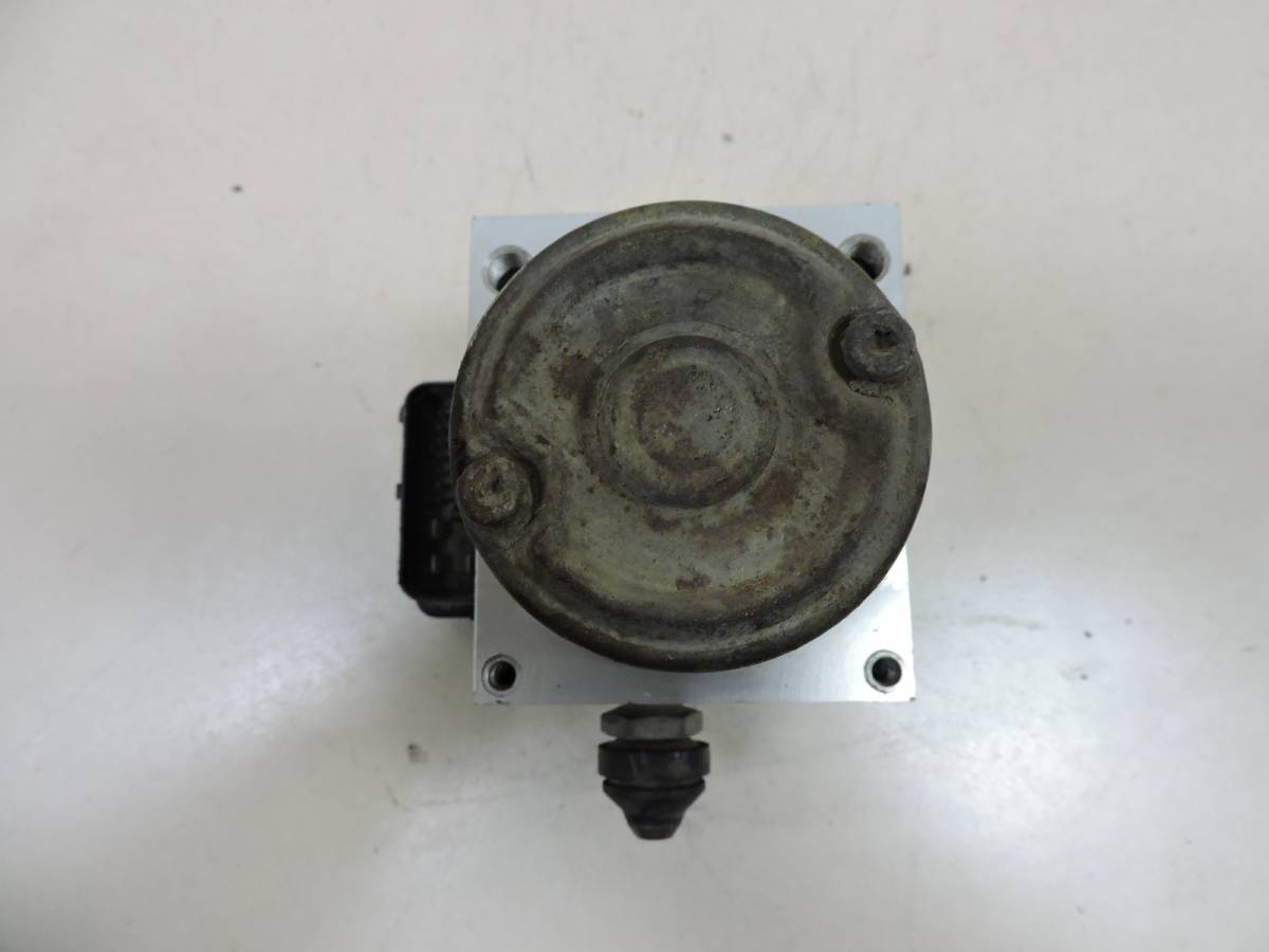 Блок ABS (насос) Mazda Premacy (CP) 1999-2005