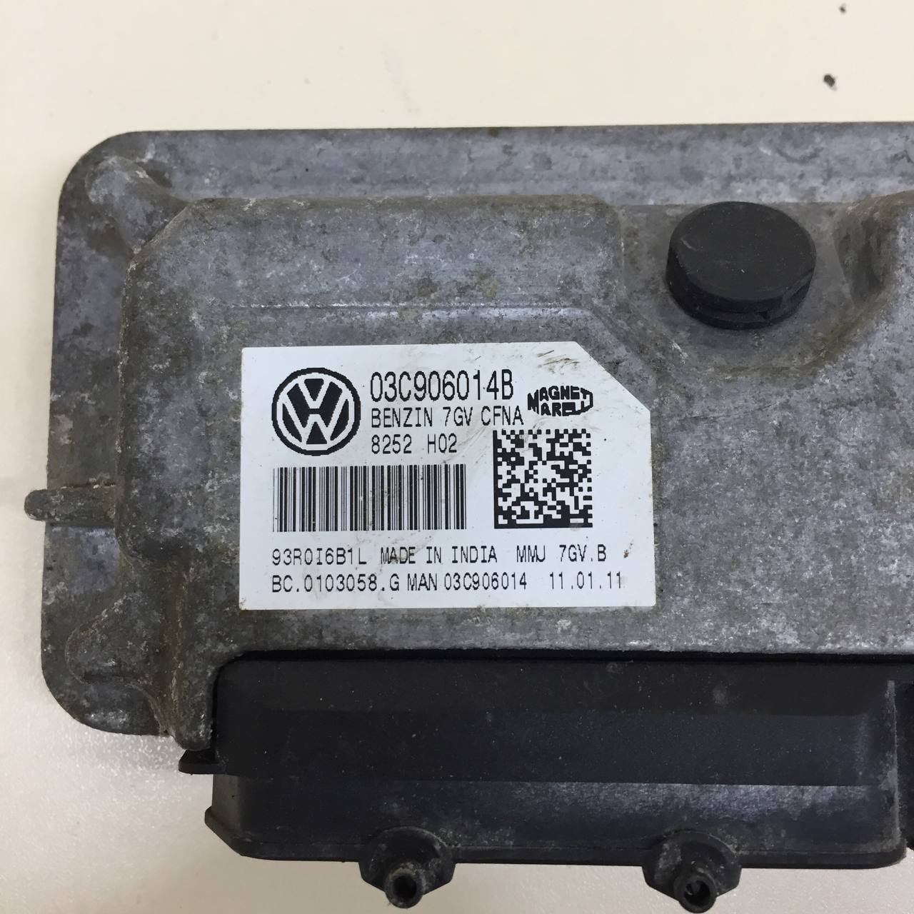 Блок управления двигателем Volkswagen Polo (MK5) 2011-2020