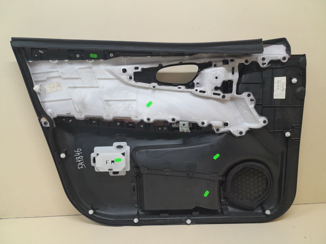 Обшивка двери передней правой Nissan Qashqai (J11) 2014>