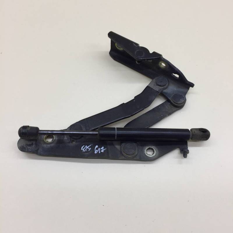 Петля крышки багажника Nissan Primera (P12) 2002-2007