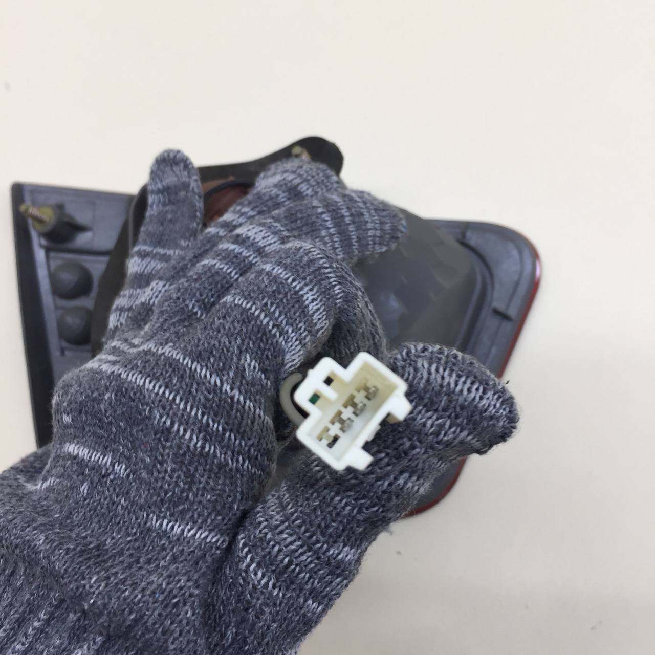 Фонарь задний внутренний правый Kia Cerato (TD) 2009-2013