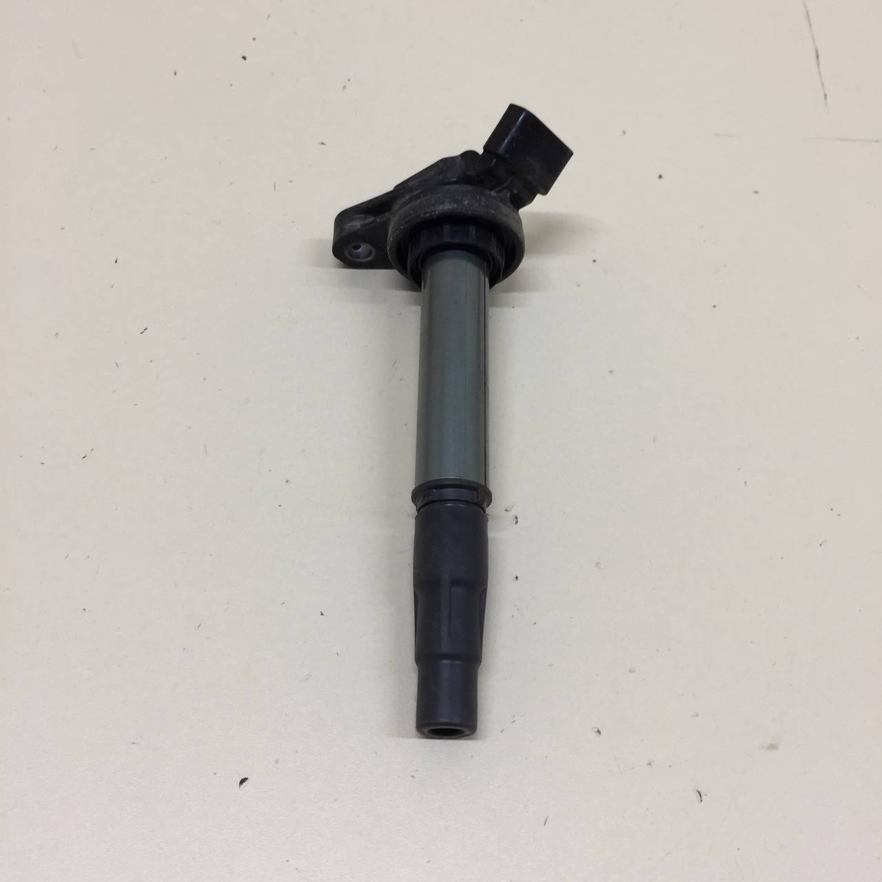 Катушка зажигания Toyota Rav 4 (A30) 2006-2013 Катушка зажигания Toyota Rav 4 (A30) 2006-2013