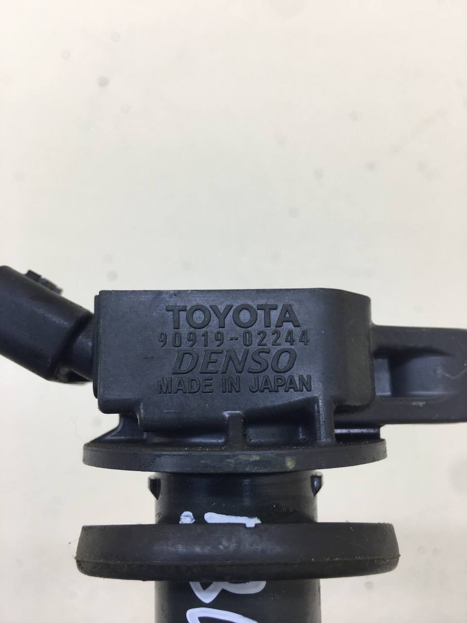 Катушка зажигания Toyota Rav 4 (A30) 2006-2013 Катушка зажигания Toyota Rav 4 (A30) 2006-2013