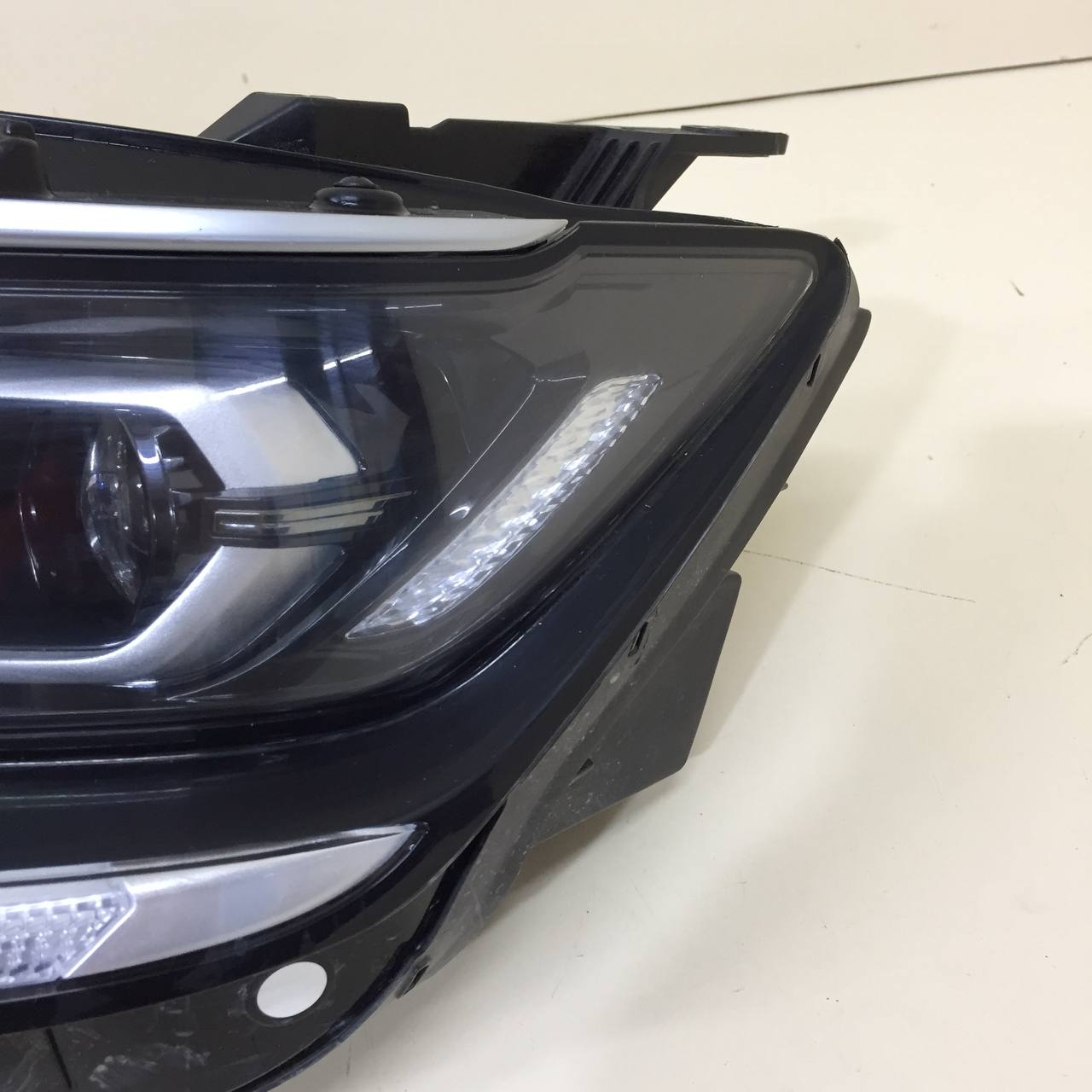 Фара левая Kia Sorento 2020>