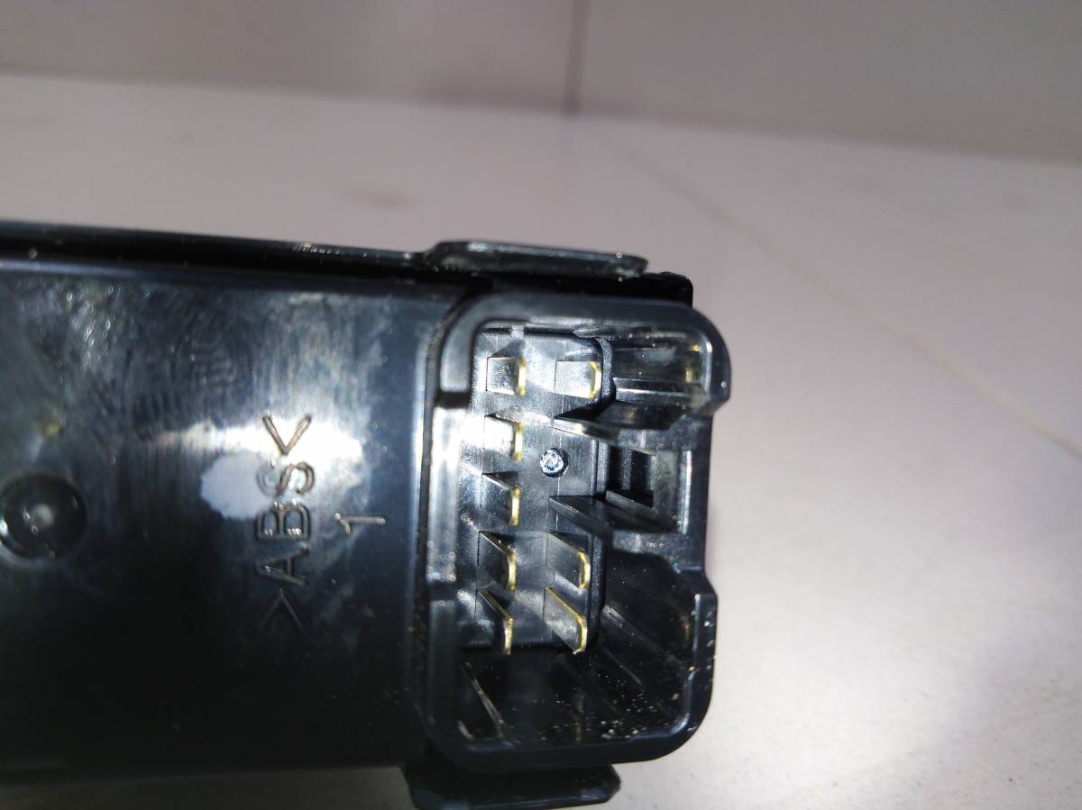 Кнопка стеклоподъемника Mitsubishi Lancer X (CX, CY)  2007>