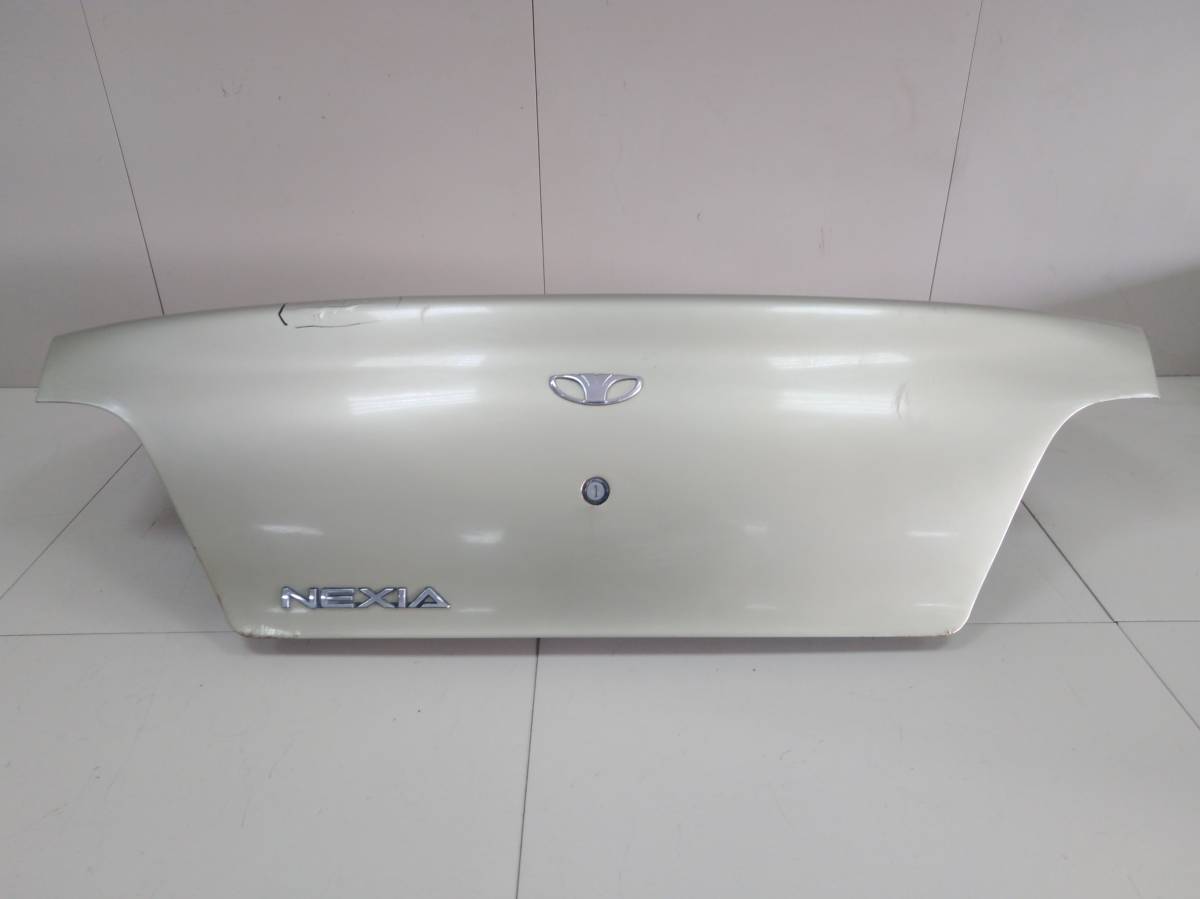 Крышка багажника Daewoo Nexia (N100/N150) 1995-2016 Крышка багажника Daewoo Nexia (N100/N150) 1995-2016