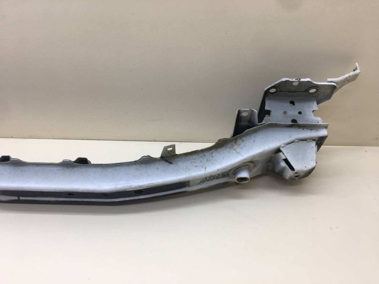 Усилитель переднего бампера Mazda Mazda 6 (GH) 2007-2012