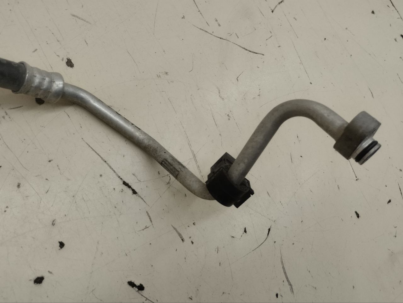 Трубка кондиционера Toyota Corolla E150 2006-2013 Трубка кондиционера Toyota Corolla E150 2006-2013