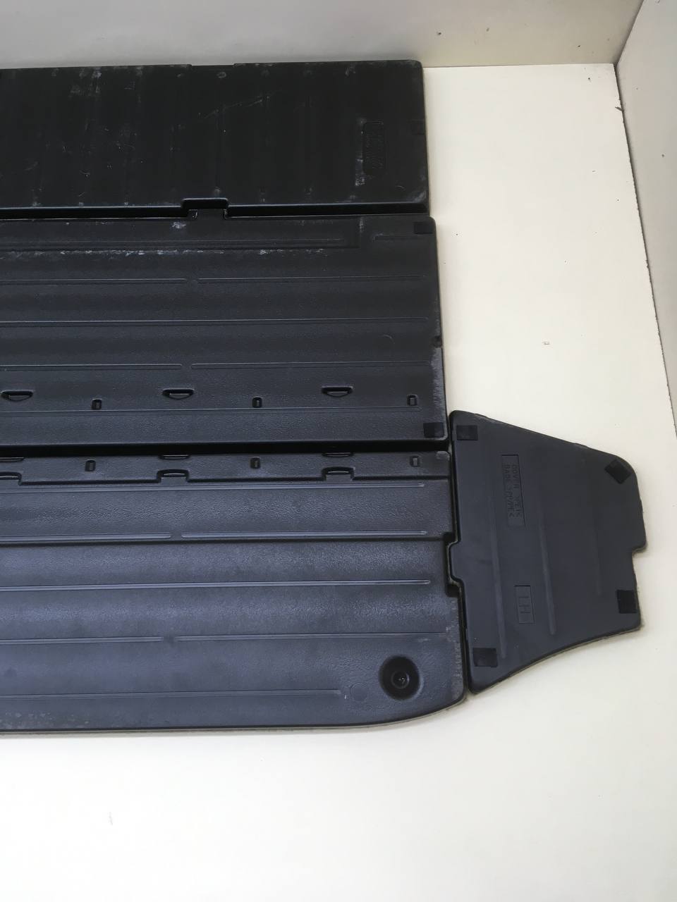 Пол багажника Toyota Rav 4 (A30) 2006-2013 Пол багажника Toyota Rav 4 (A30) 2006-2013