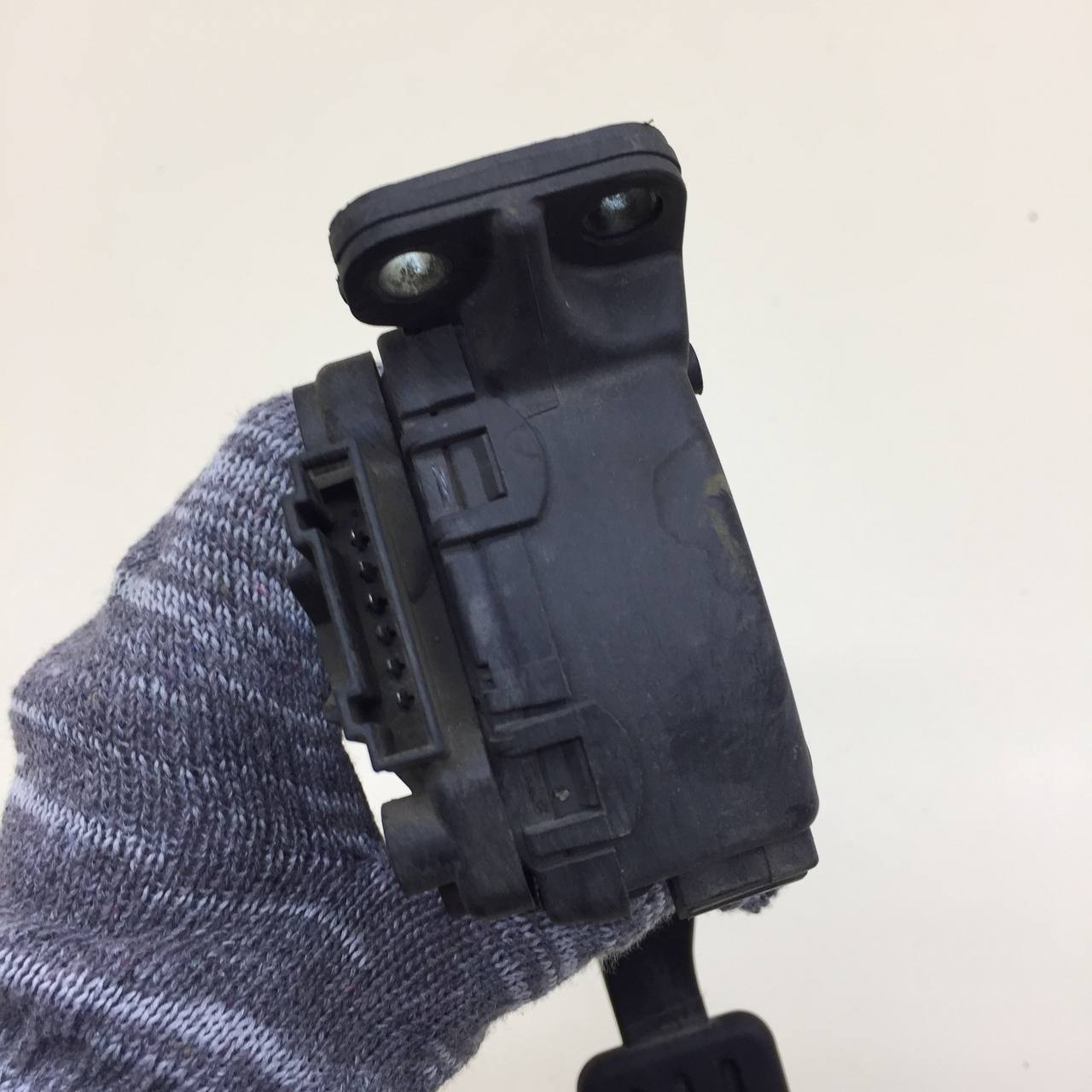 Педаль газа Nissan Almera 3 (G11, G15) 2012>