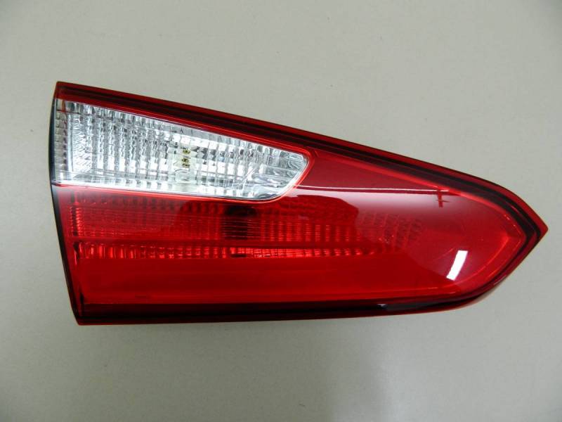 Фонарь задний внутренний левый Kia Cerato (YD) 2013-2020