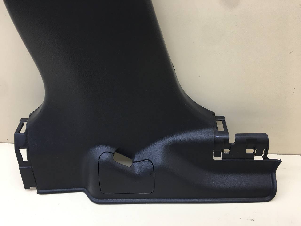 Обшивка стойки Honda Civic 4D 2006-2012