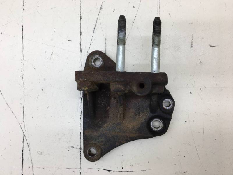 Кронштейн двигателя правый Mitsubishi Lancer X (CX, CY)  2007>