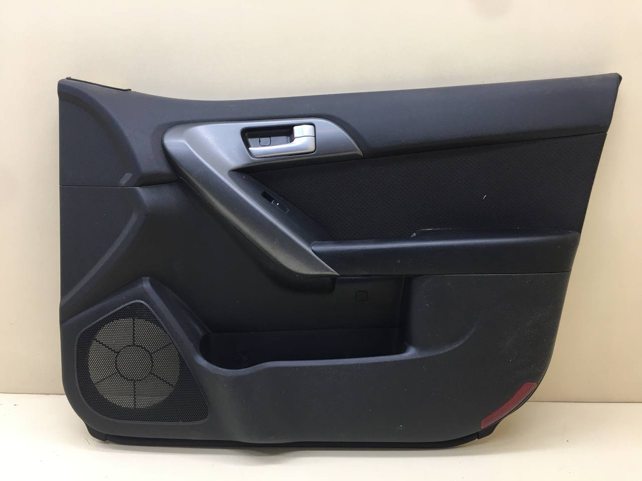 Обшивка двери передней правой Kia Cerato (TD) 2009-2013