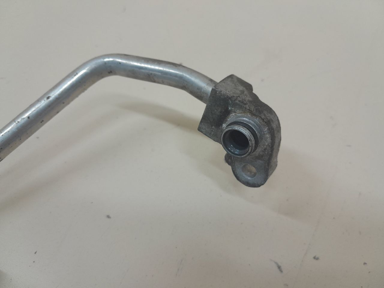 Трубка кондиционера Toyota Corolla E180 2013-2019 Трубка кондиционера Toyota Corolla E180 2013-2019