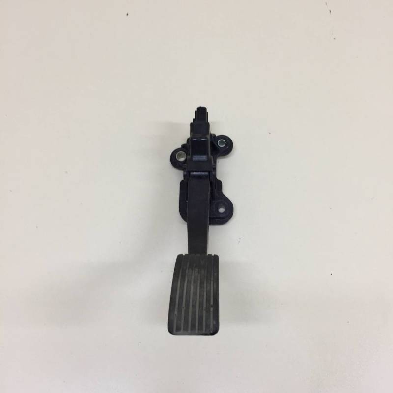 Педаль газа Mitsubishi Lancer X (CX, CY) 2007> Педаль газа Mitsubishi Lancer X (CX, CY) 2007>