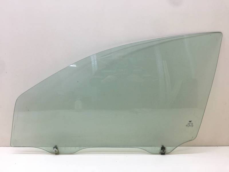 Стекло двери передней левой Chevrolet Aveo T250 2005-2011