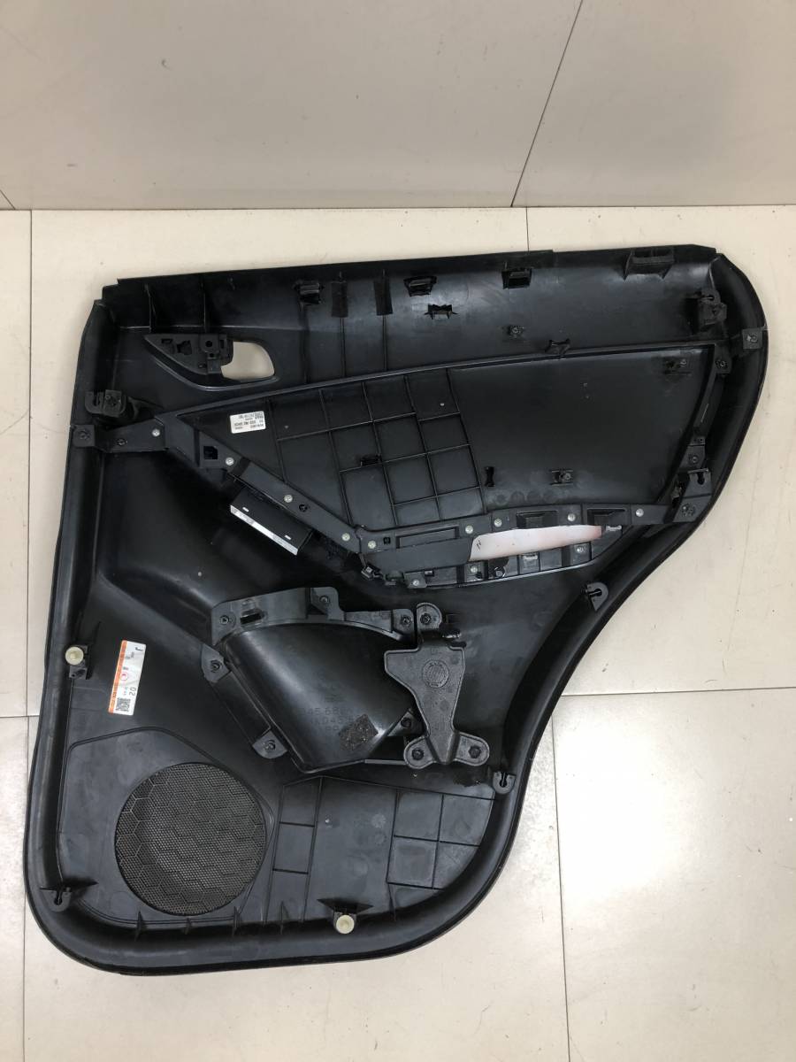 Обшивка двери задней левой Mazda CX-5 (KE) 2011-2017