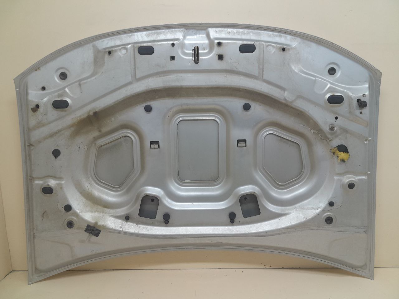 Капот Renault Duster (HSA, HSM) 2012> Капот Renault Duster (HSA, HSM) 2012>
