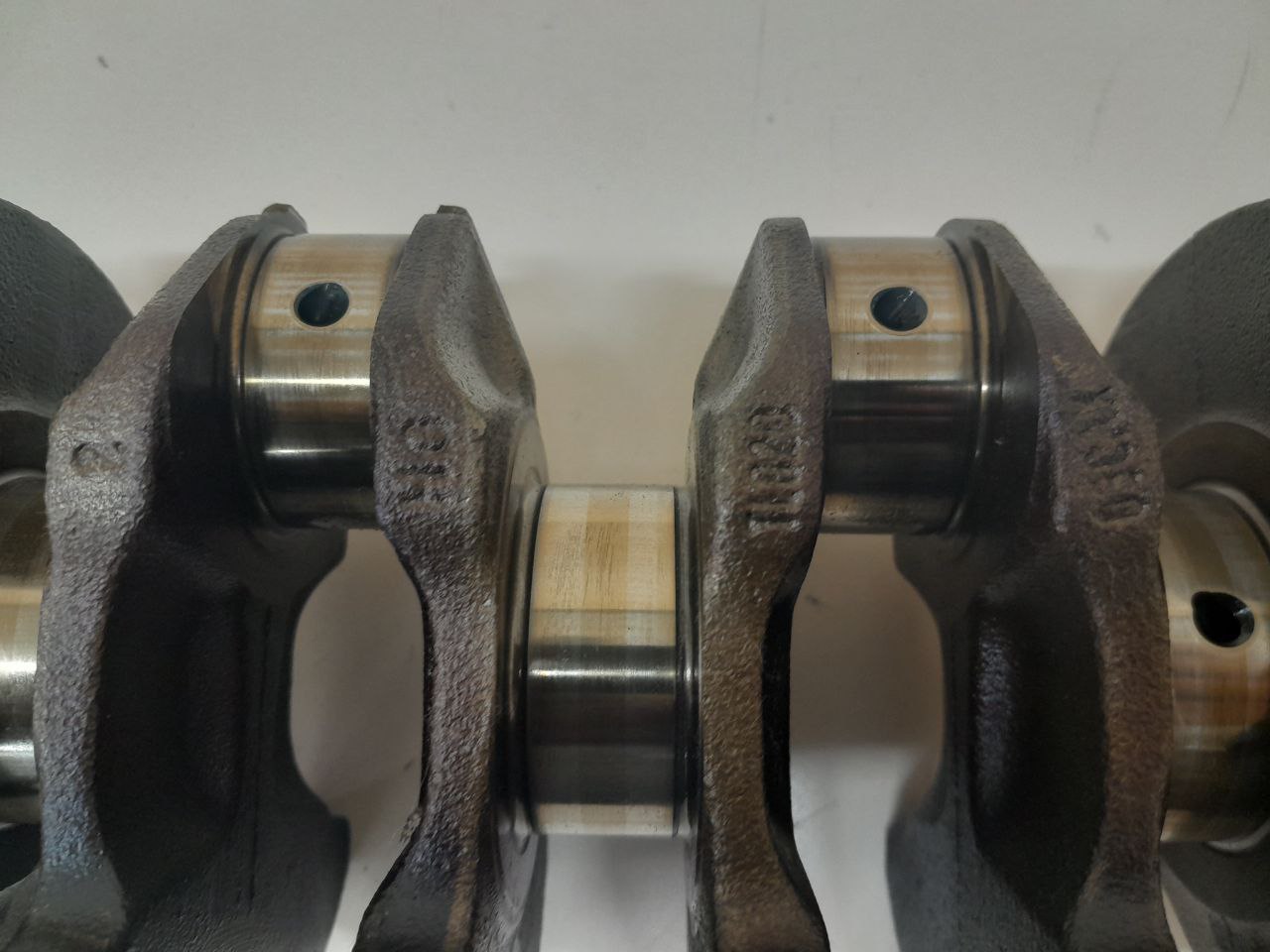 Коленвал Volkswagen Jetta (A6) 2010-2019 Коленвал Volkswagen Jetta (A6) 2010-2019