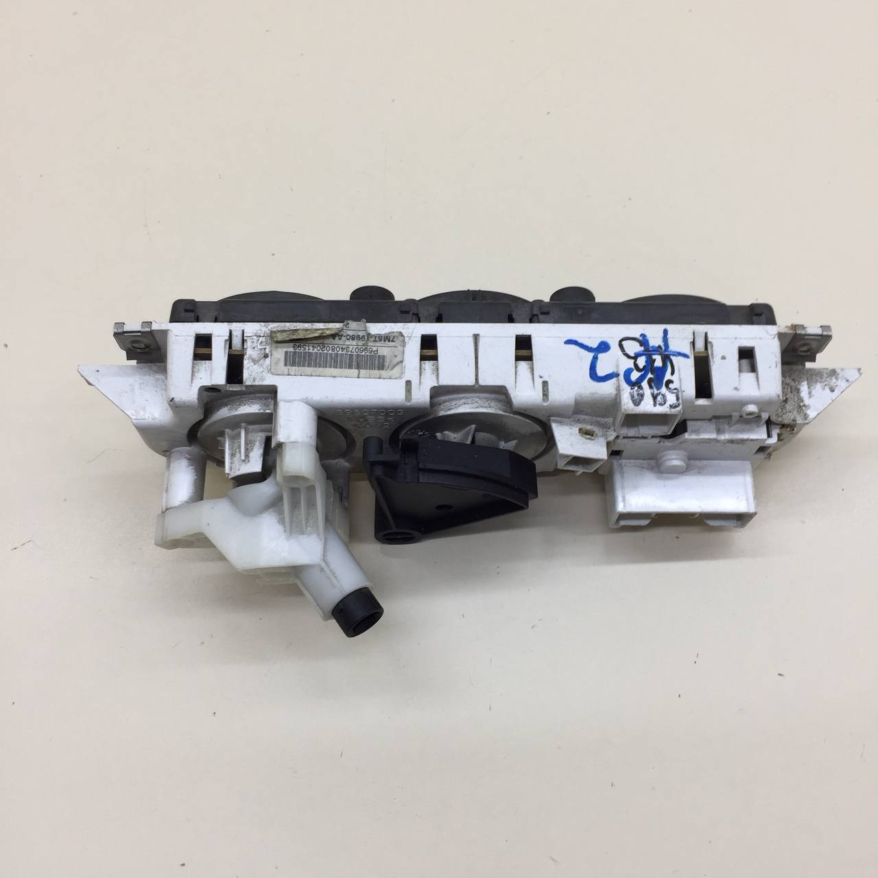 Блок управления отопителем Ford Focus 2 (DA) 2005-2008
