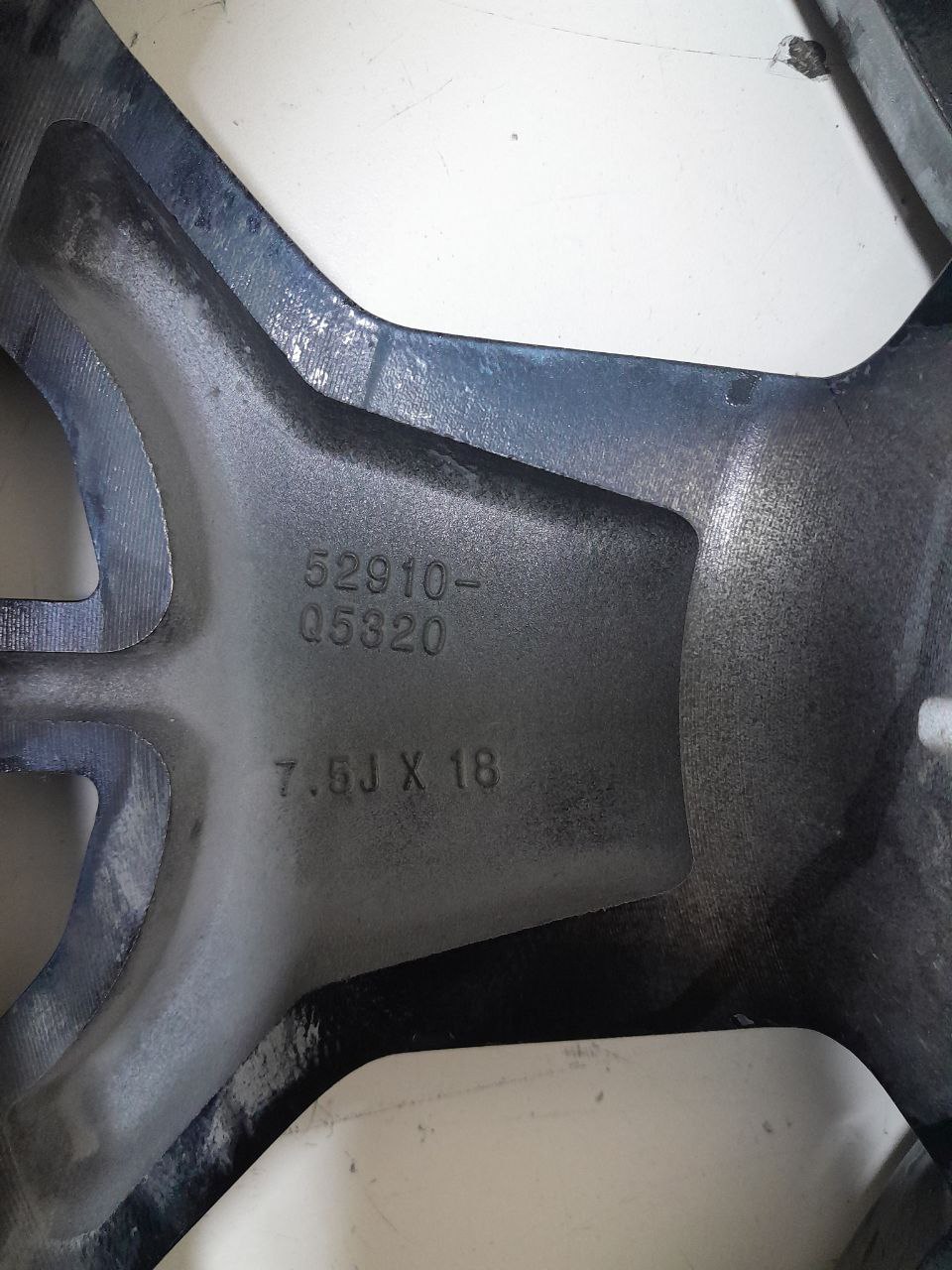 Диски R18 Литые