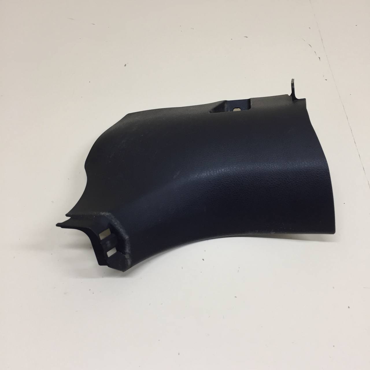Накладка порога (внутренняя) Toyota Rav 4 (XA40) 2013-2019 Накладка порога (внутренняя) Toyota Rav 4 (XA40) 2013-2019