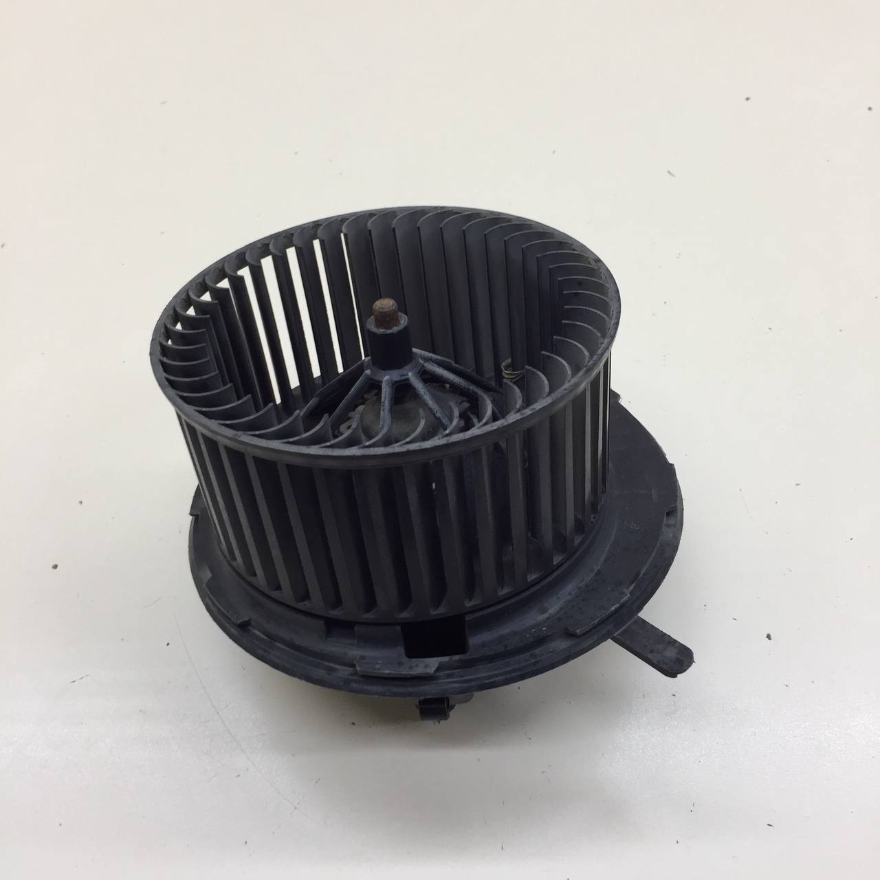 Моторчик отопителя Volkswagen Passat B7 2011-2015