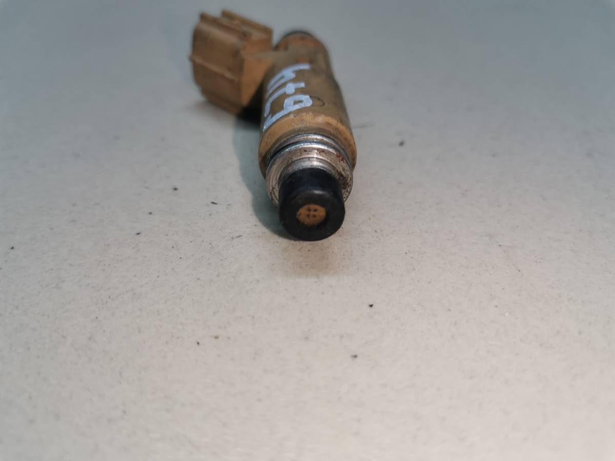 Форсунка инжекторная электрическая Toyota Allex 2001-2006