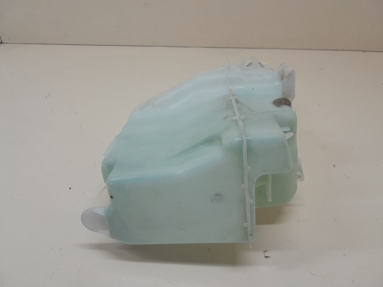 Бачок омывателя Mitsubishi Lancer X (CX, CY) 2007> Бачок омывателя Mitsubishi Lancer X (CX, CY) 2007>