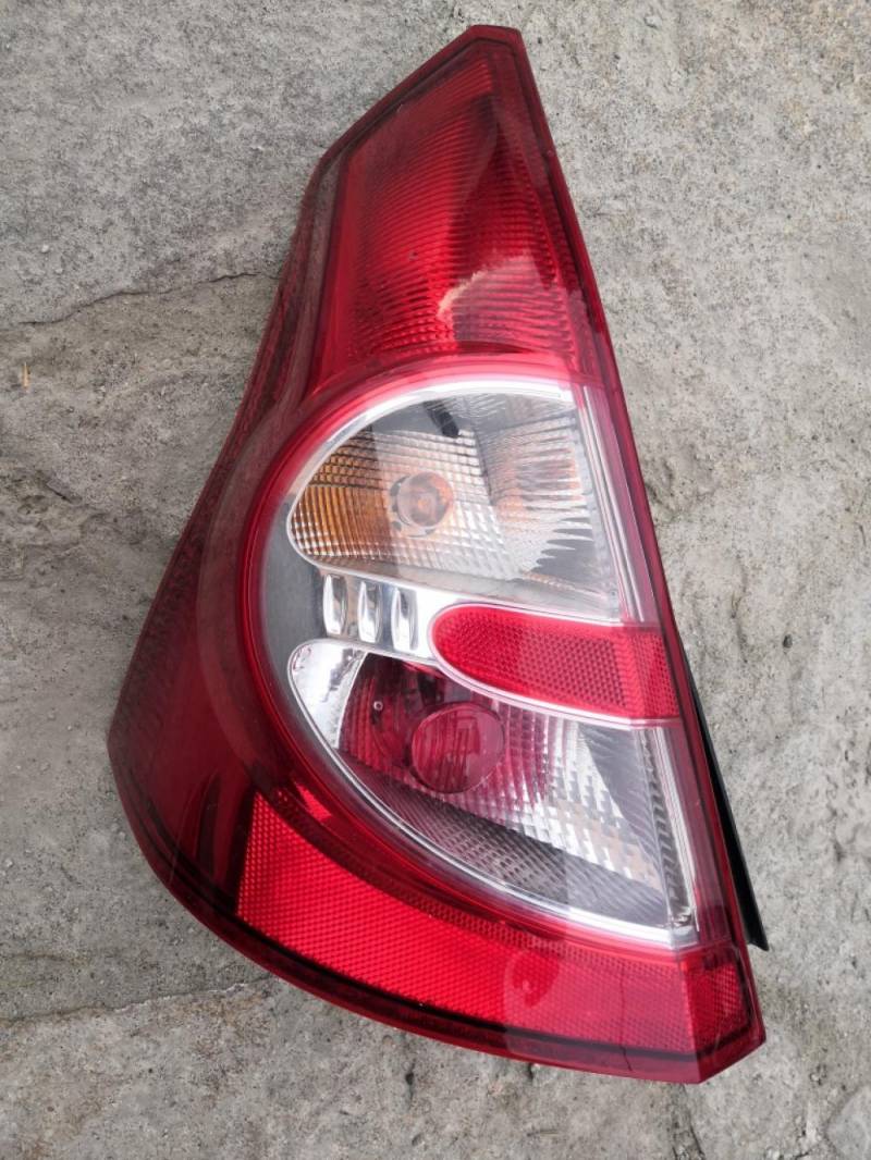 Фонарь задний левый Renault Sandero 2009-2014