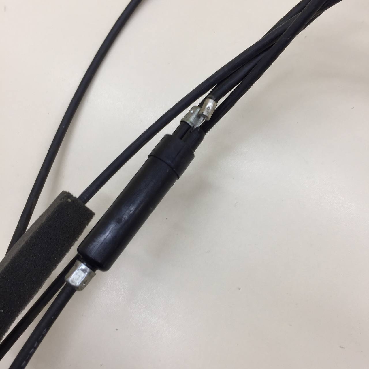 Ручка открывания лючка бензобака Honda Civic 4D 2006-2012