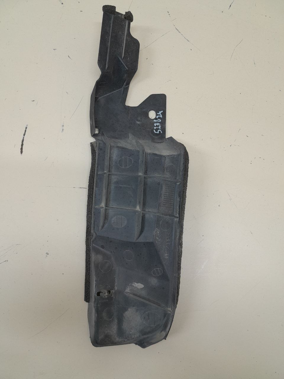 Пыльник (кузов наружные) Toyota Auris (E150) 2006-2012