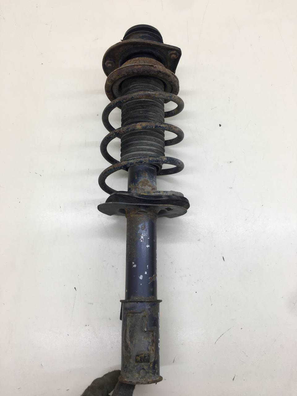 Амортизатор передний Fiat Albea 2002-2012