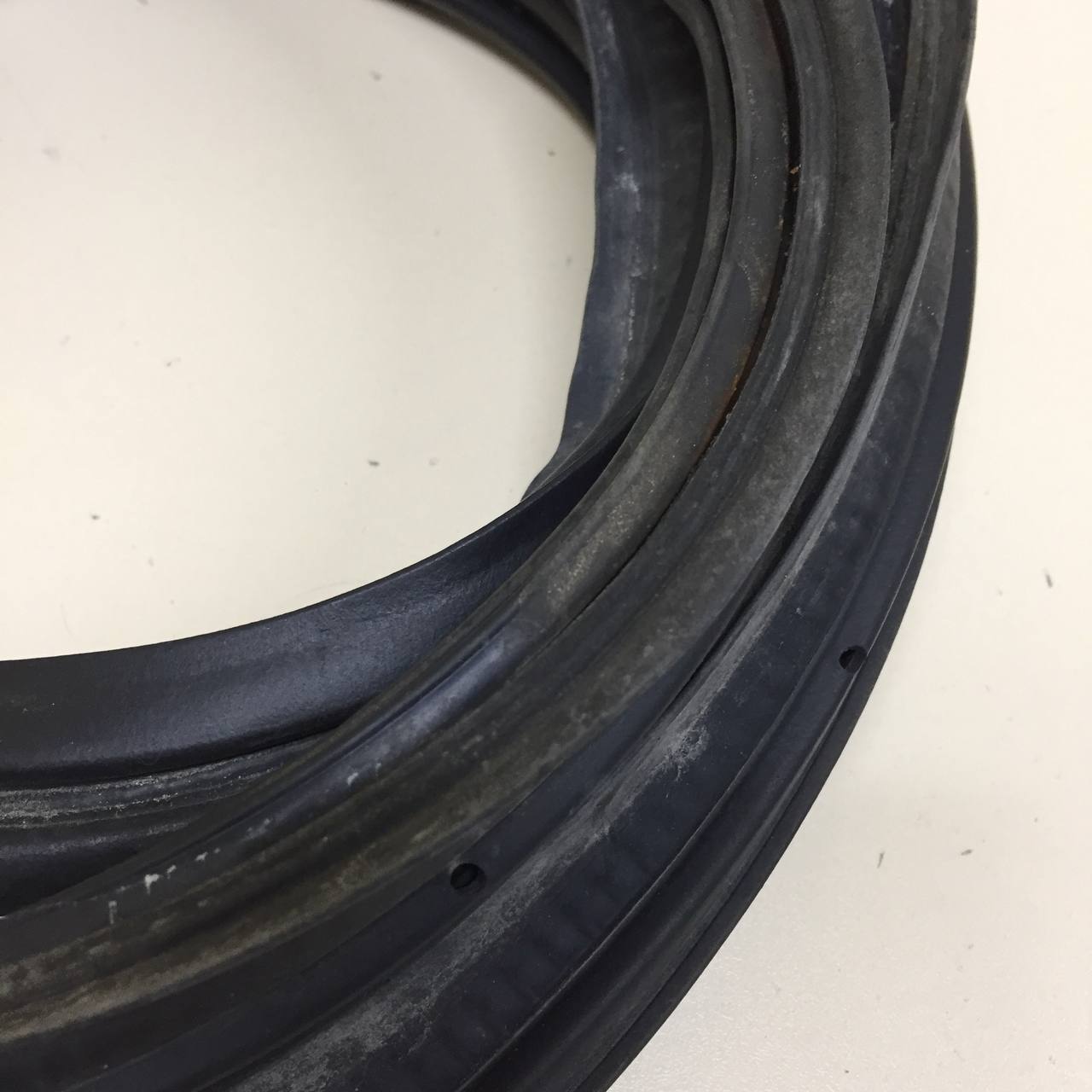 Уплотнитель багажника Mazda Mazda 6 (GG) 2002-2007 Уплотнитель багажника Mazda Mazda 6 (GG) 2002-2007