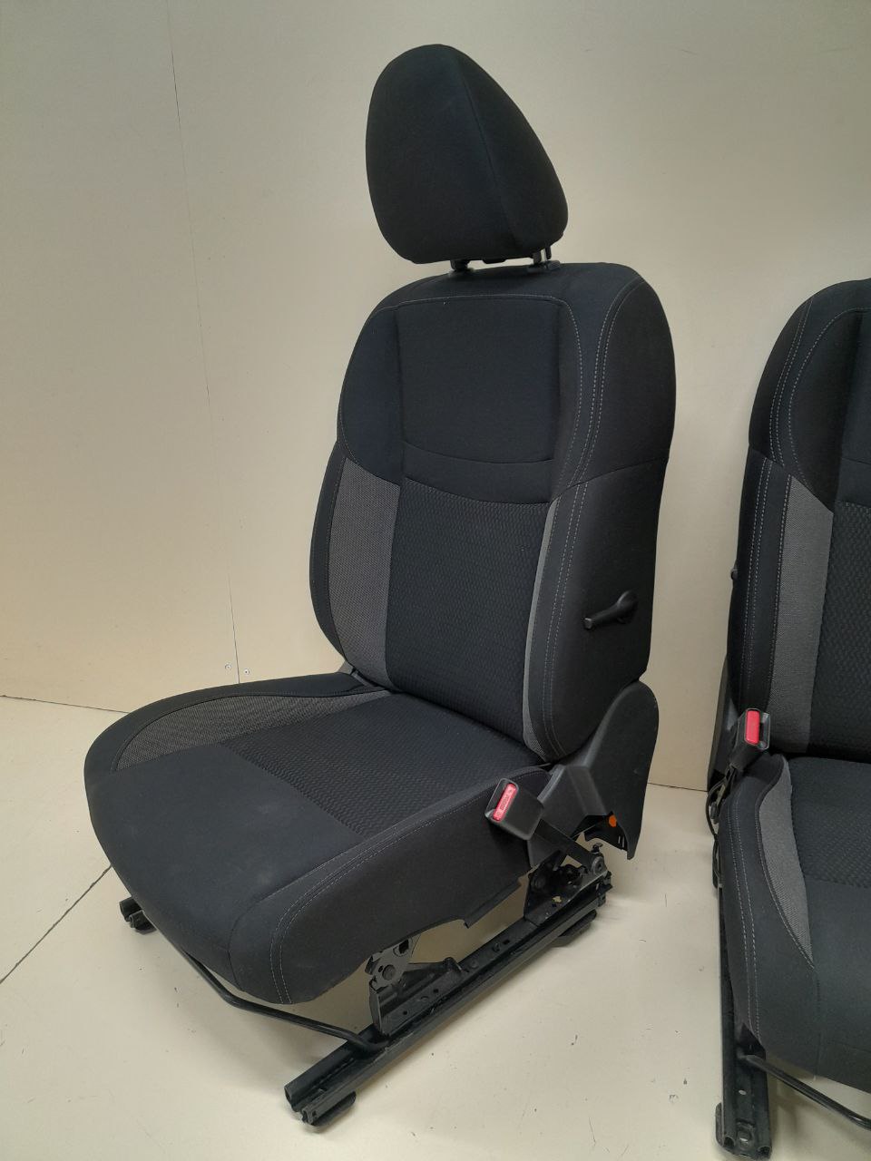 Сиденье (комплект) Nissan Qashqai (J11) 2014> Сиденье (комплект) Nissan Qashqai (J11) 2014>