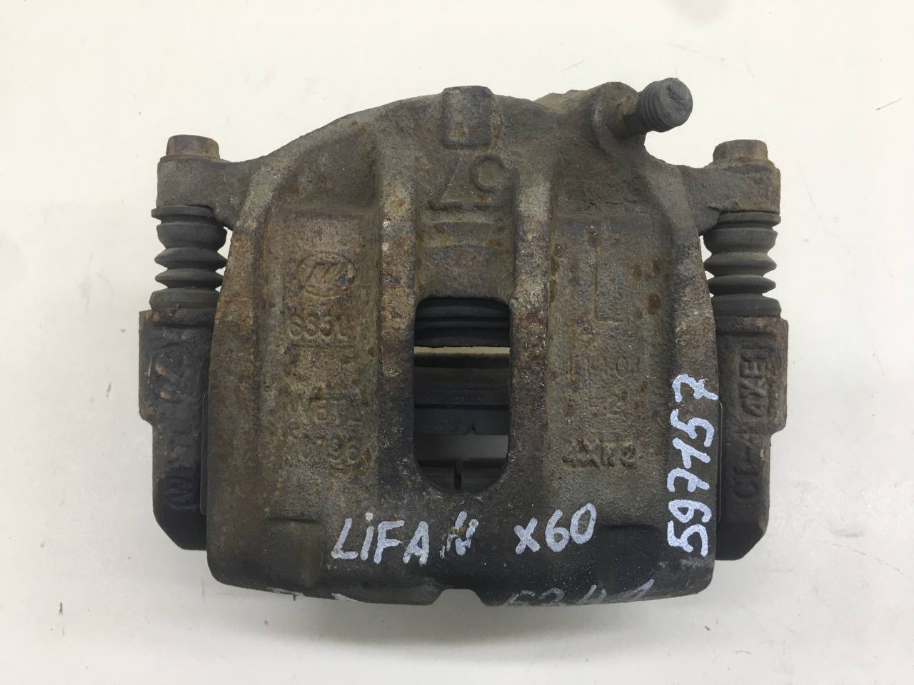 Суппорт передний левый Lifan X60 2012>