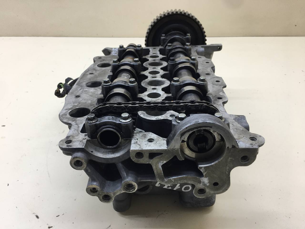 Головка блока цилиндров Land Rover Discovery 3 (L319) 2004-2009 Головка блока цилиндров Land Rover Discovery 3 (L319) 2004-2009