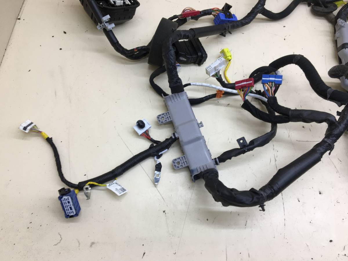 Проводка салона Hyundai Santa Fe (TM) 2018-2022