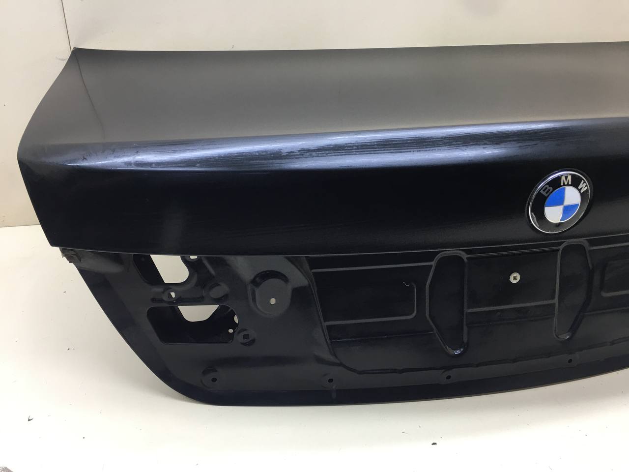 Крышка багажника BMW 7-Series F01,F02  2008-2015