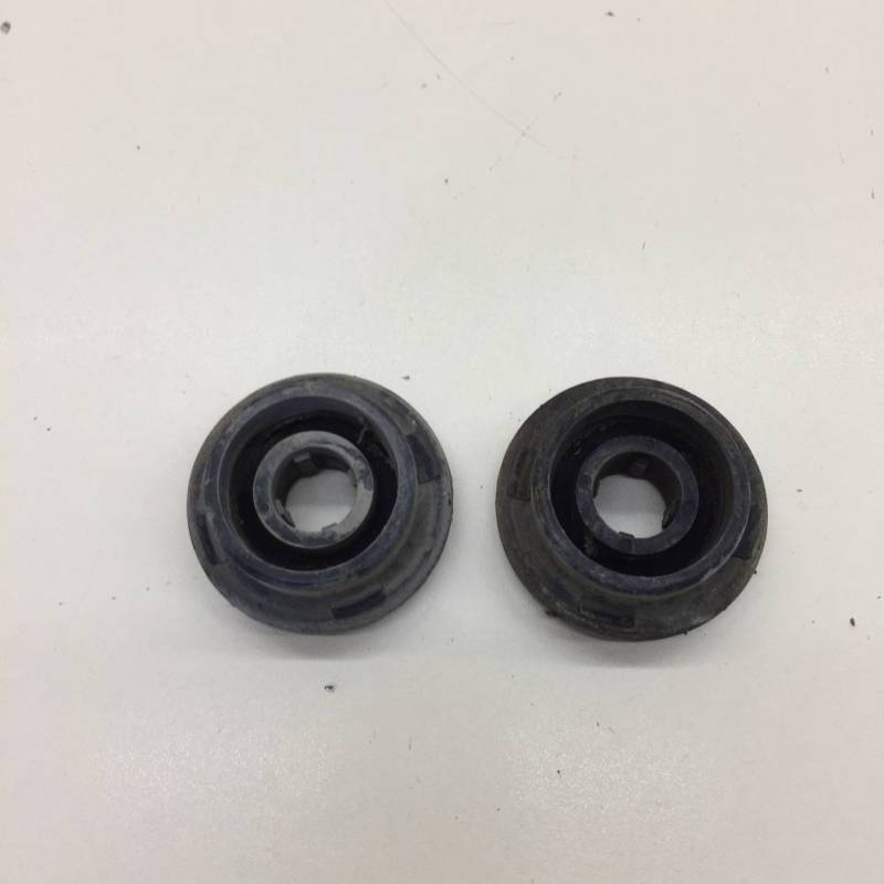 Кронштейн радиатора Toyota Rav 4 (A30) 2006-2013 Кронштейн радиатора Toyota Rav 4 (A30) 2006-2013