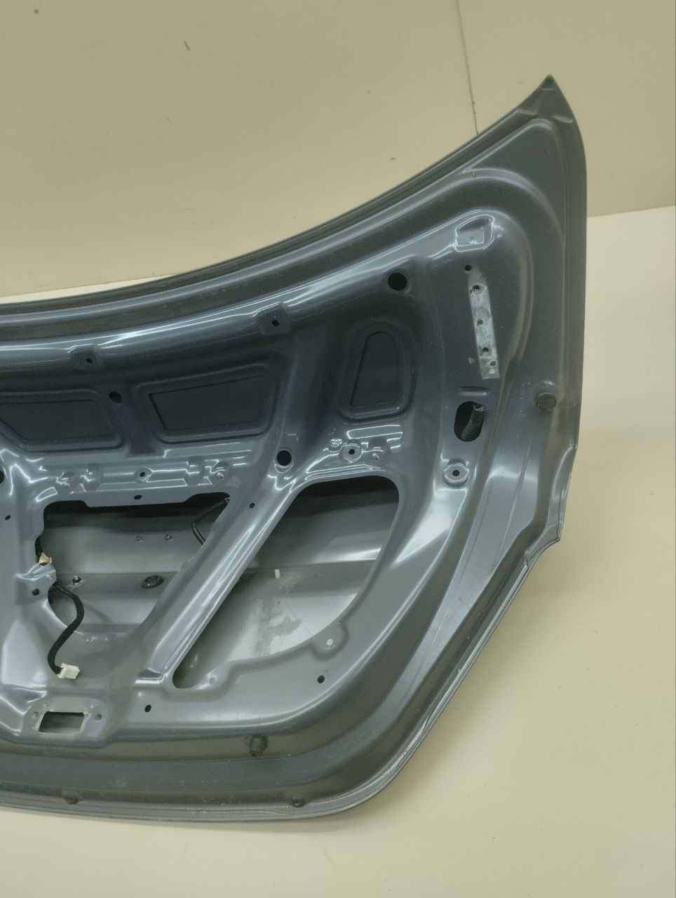 Крышка багажника Hyundai Solaris (RB) 2010-2017