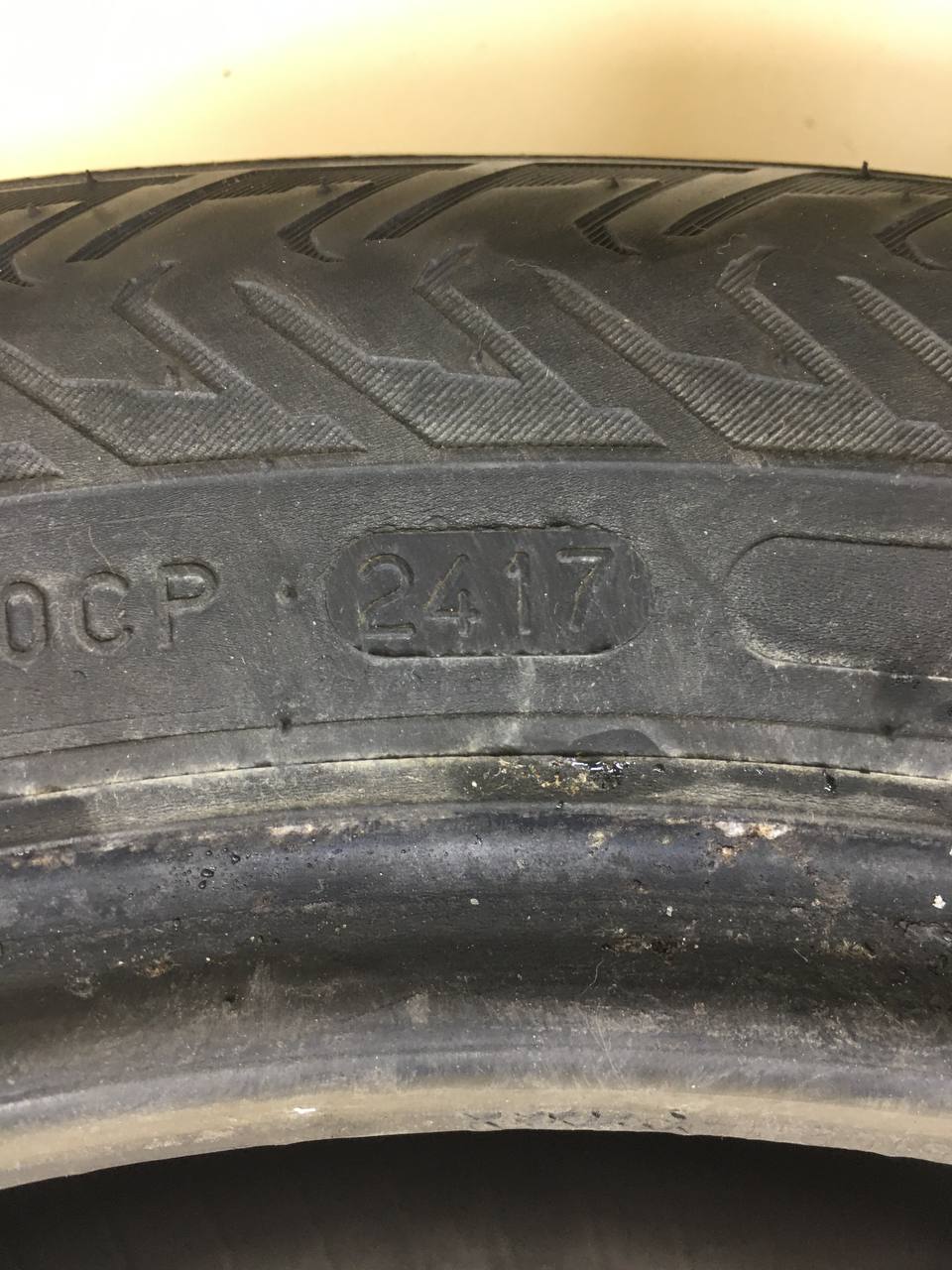 Шины R16 Зимние шипованные Nokian Hakkapelitta 8. 