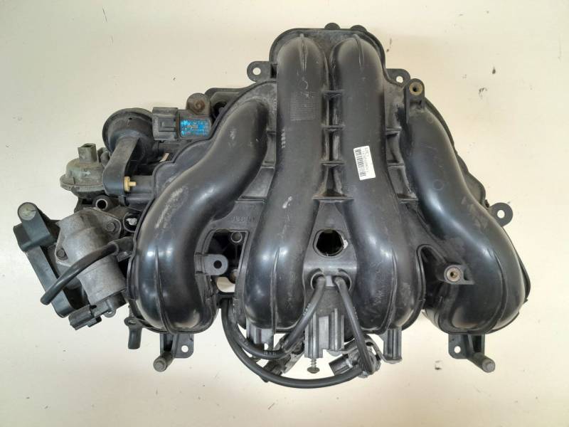 Коллектор впускной Ford C-MAX 2003-2010