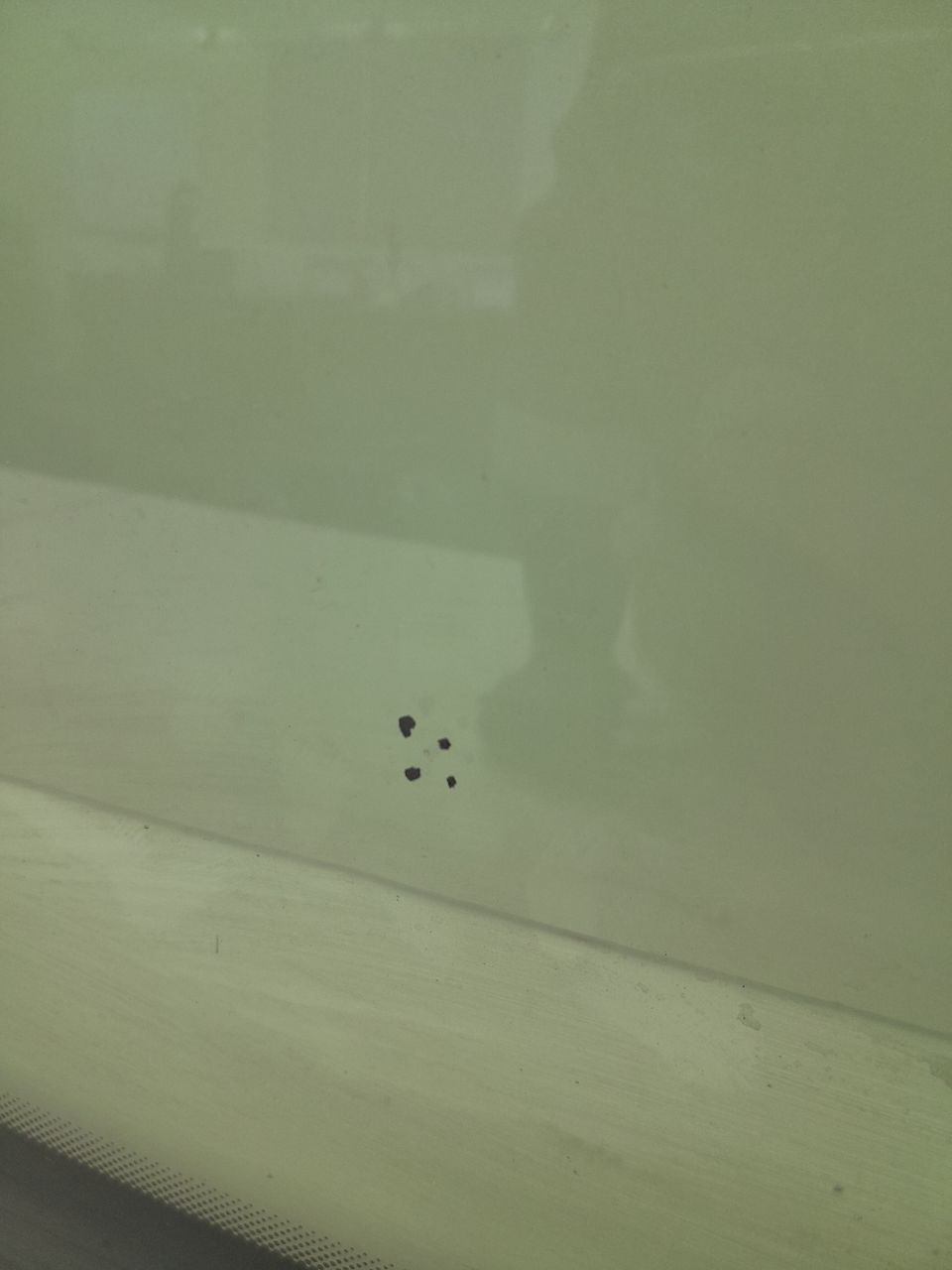 Стекло лобовое (ветровое) Peugeot 206 1998-2012