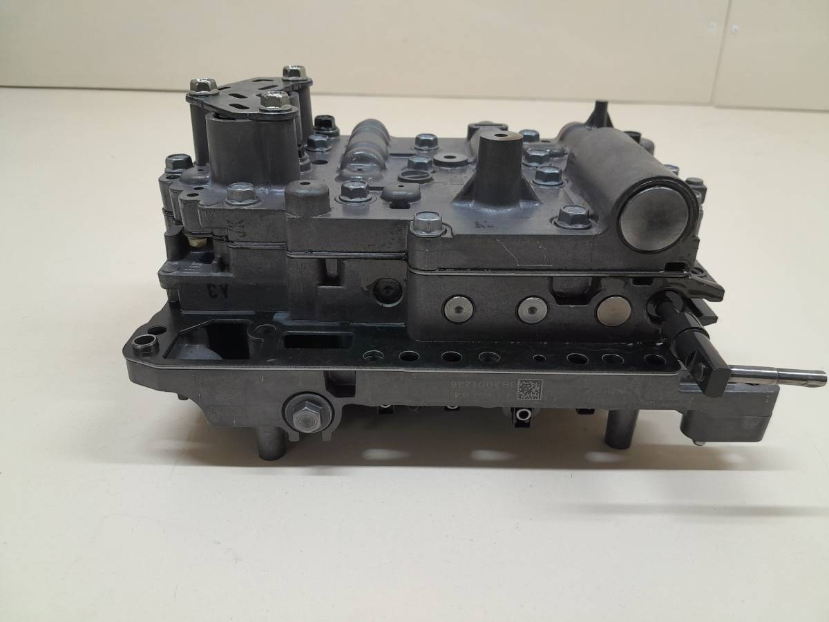 Блок клапанов Hyundai Santa Fe 3 (DM) 2012-2019 Блок клапанов Hyundai Santa Fe 3 (DM) 2012-2019