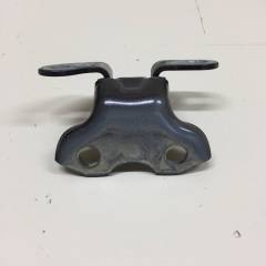 Петля двери задней правой верхняя Toyota Camry (XV70) 2017>