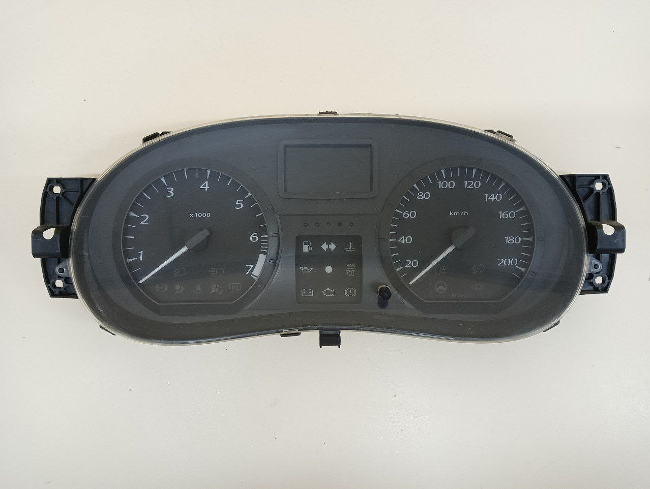 Панель приборов Lada Largus 2012>