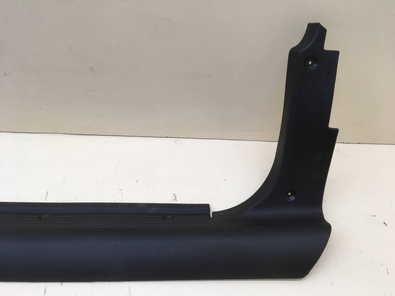 Накладка порога (внутренняя) Chevrolet Niva 2009-2020