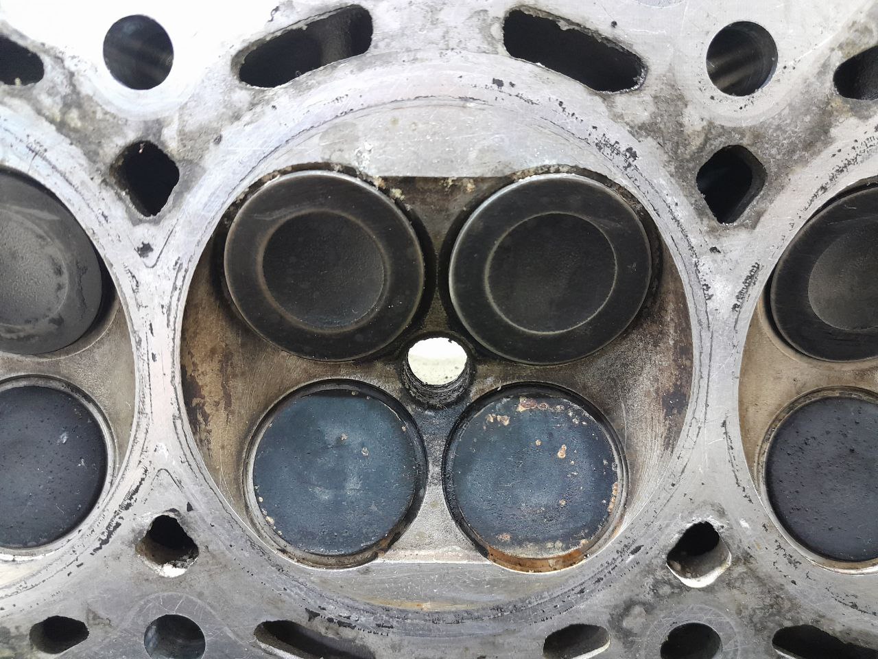 Головка блока цилиндров Mazda Mazda 3 (BK) 2002-2009 Головка блока цилиндров Mazda Mazda 3 (BK) 2002-2009